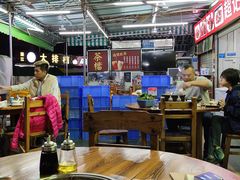 大堂-吉品莞家·鲍鱼鸡煲(东莞店)