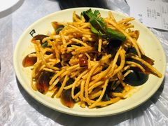 馓子拌皮蛋-巴厘龙虾·榜首油焖大虾(旗舰店·万松园)