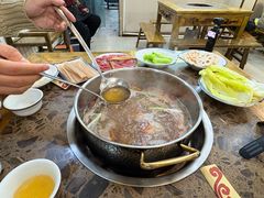 -乳仔牛牦牛汤锅 烤羊排(松潘古城店)