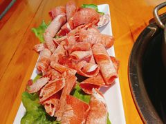 -大众跷脚牛肉馆·非遗传承单位(峨眉山店)