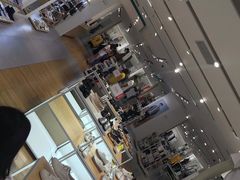 -hotwind热风(沈阳万达店)