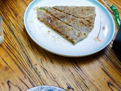 -溢心园香河肉饼总店