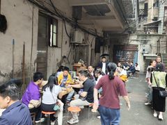 -卫卫麻辣烫(建设新村路店)
