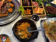 -韩国屋炭火烤肉(时代广场店)