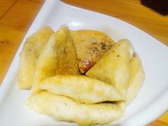 -大众跷脚牛肉馆·非遗传承单位(峨眉山店)