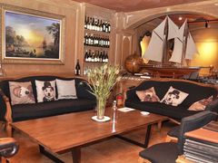 -火车头法国西餐厅