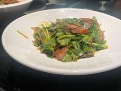香菜拌牛肉-徐记海鲜·宴会(大唐西市|丰庆店)
