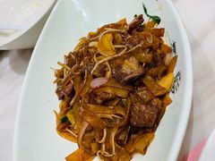 干炒牛河-稻香酒家·33年老字号·港式粤菜(富邦中心店)