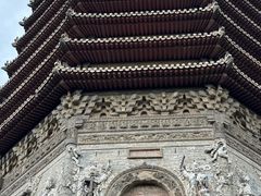 -玲珑塔公园