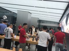 -Apple 零售店(Canton Road)