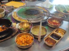 -釜山火炉·海鲜烤肉(紫藤路店)