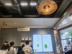 -喜茶(上海打浦桥日月光gelato lab+店)