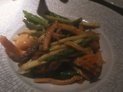 -穹六人间 people 6(岳阳路店)