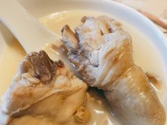 -煲宫猪肚鸡(晶品店)
