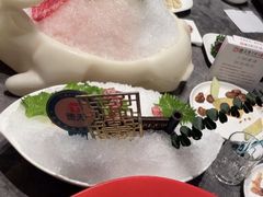 -德天肥牛海鲜火锅(城西银泰店)