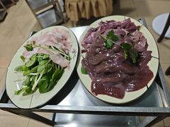 -华哥新鲜猪精品美食