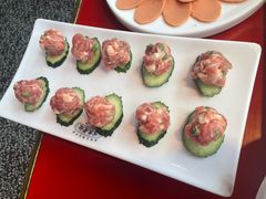 贡菜鲜肉丸子-爱你您·自家鱼塘·活水喷泉鱼火锅(八里店)