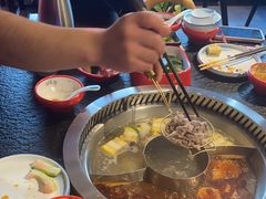 -醉董牛川派鲜肉自选火锅(烟台店)