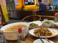 -钵家大院·地道湖北菜(江夏·大花岭店)