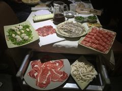 -羊家胡同·龙虾烧烤火锅(龙汇路店)