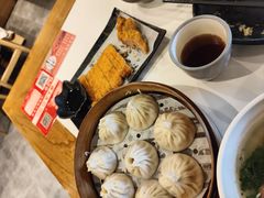 -馋三尺蟹粉小笼(人民广场店)