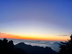 -黄山光明顶山庄