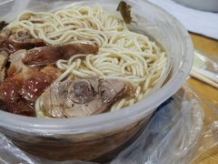 -苓记南京鸭血粉丝.皮肚面(县东巷店)