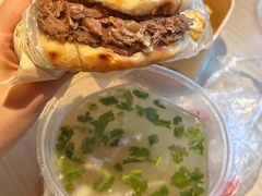 -老西关黄老太牛肉烧饼