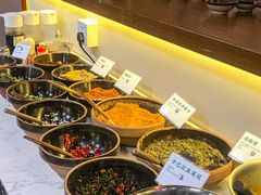 -阿山卓·野生菌火锅·纳西火塘烤肉