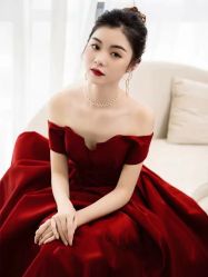 -LOVINA洛维娜婚纱礼服