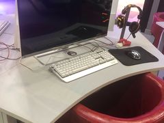 -网鱼网咖·电竞(南开百脑汇店)