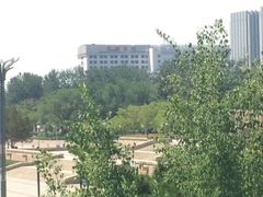 -唐山抗震纪念碑广场