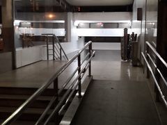 -常熟路(地铁站)