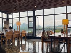 靠窗位-忆咖啡观景餐厅(桂林象山公园店)