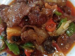 -歹歹的加个面过油肉拌面