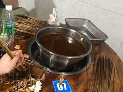 -学街秀兰麻辣烫