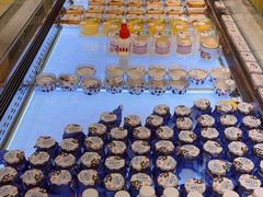 -红星前进面包牛奶公司(畅春园店)