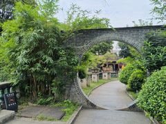 -碧江金楼