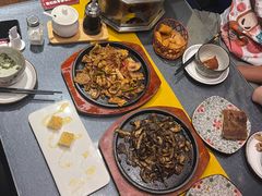 -格日勒阿妈蒙古厨房(巨海店)