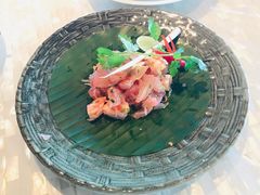 泰式大虾柚子沙拉-广州四季酒店·佰鲜汇·现代法餐