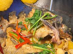 -老刘生态大鱼坊铁锅炖鱼(赛马场店)