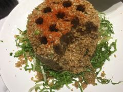 -皇马海口湾海景酒店(万绿园秀英港店)