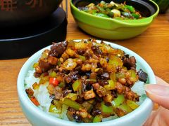 -云海肴·汽锅鸡·云南菜(天山百盛优客店)