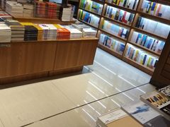 店内环境-新华书店(沙坪坝书城店)