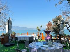 -美人鱼悬崖海景餐厅(鹿嘴山庄店)