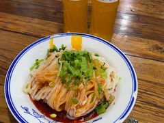 凉皮-老白家面馆(测绘东路总店)