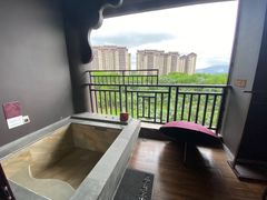 -清远熹乐谷温泉度假酒店