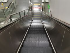 -盈丰路(地铁站)