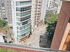 -香港大学