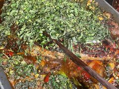 -何师烧烤Pro ·江湖川菜·小龙虾·精酿(太古里旗舰店)